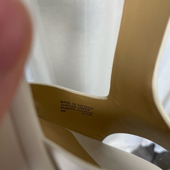 Michael kors Becker Leather Platform Sandal - Picture 2 of 5